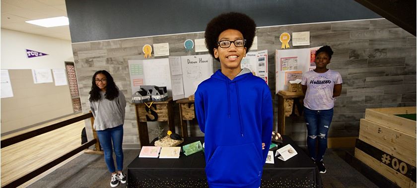  Stem students smiling for a photo