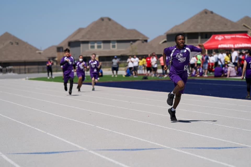 Running athletes