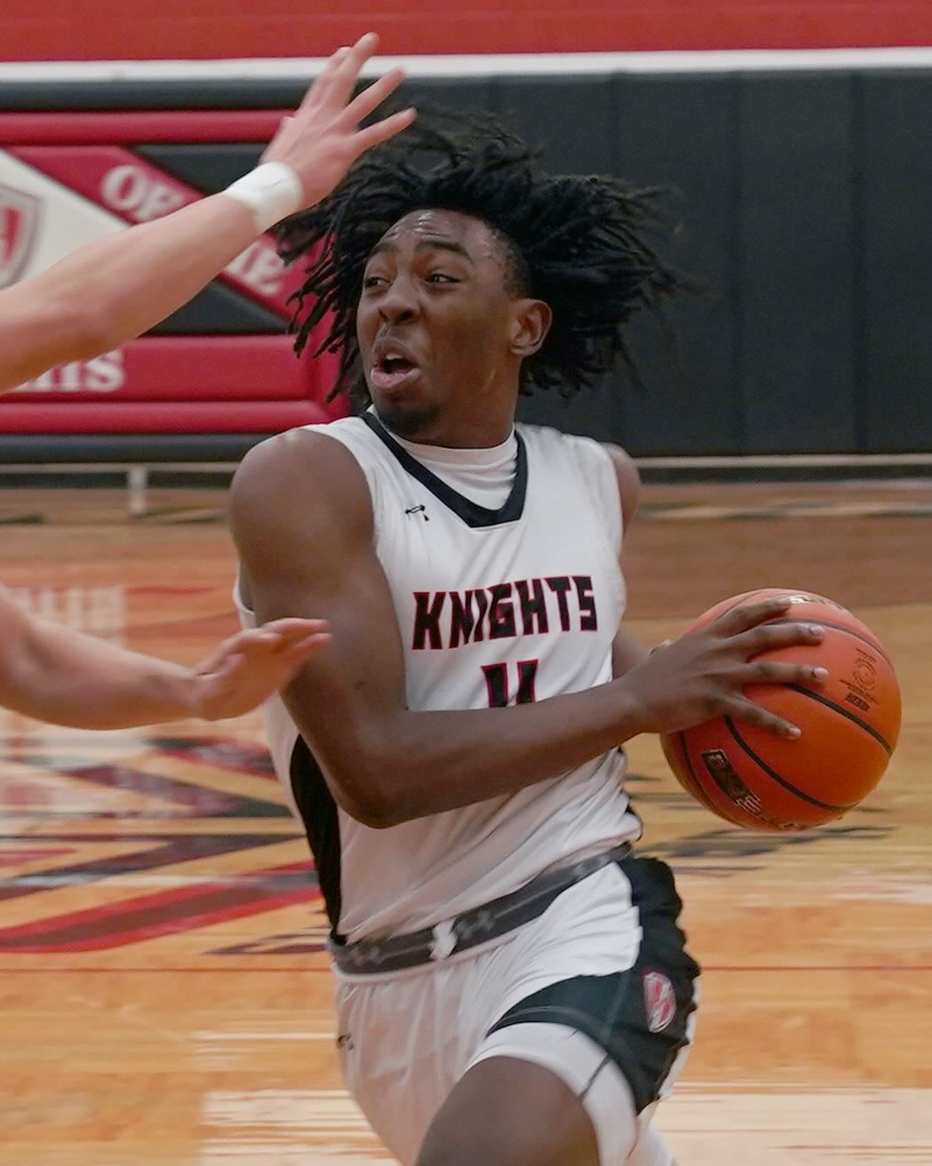 Harker Heights basketball player