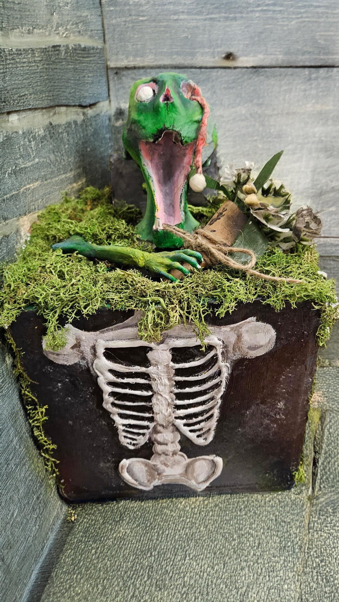 HHHS student sculpture