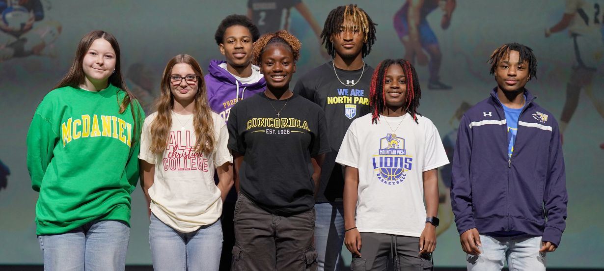 Group of signees