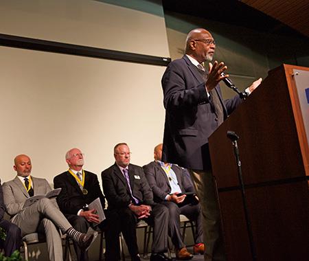 Distinguished Alumni speak at 2022 event