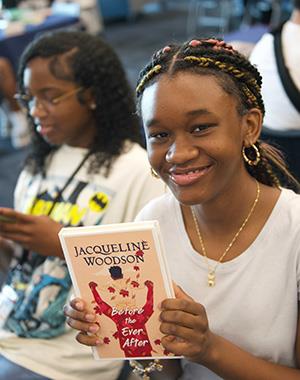 CHS students try book genres