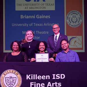 Brianni Gaines fine arts signing