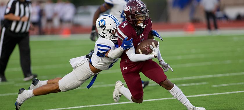 Killeen High receiver Timothy Boatner picks up big yardage 