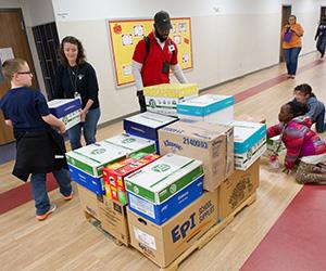 Pershing Park food drive