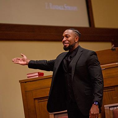 HH Choir Director Spencer Wiley