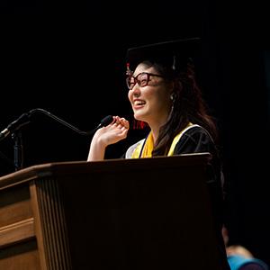 HHHS 2024 valedictorian Hanah Kim