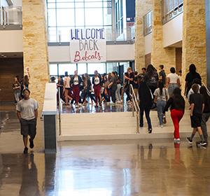 Bobcats welcome freshmen