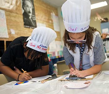 Nolanville students learn in bakery theme class