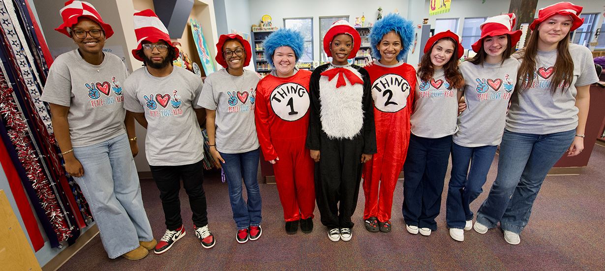 Career Center education students at Iduma ES