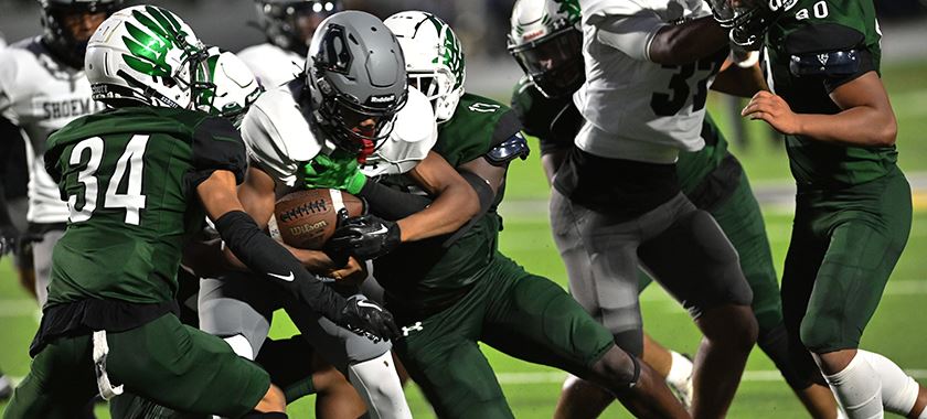  Shoemaker picks up yardage in district matchup