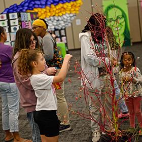 interactive art - gum tree